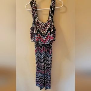 Ruffle top, flowy dress.